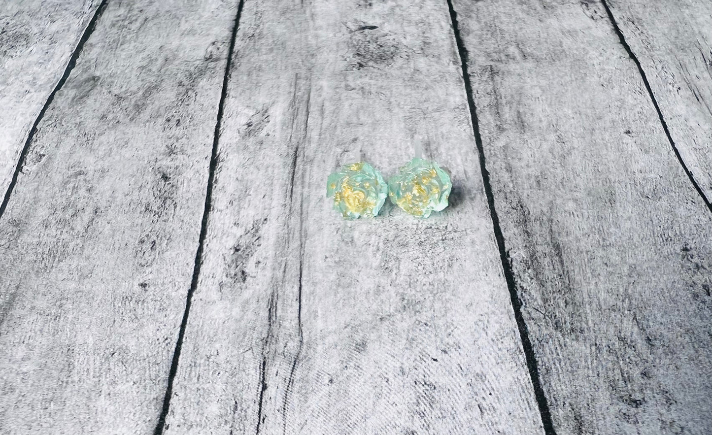 Transparent Gold Foil Rose Earring 8mm