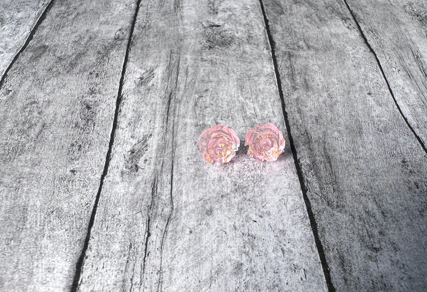 Transparent Gold Foil Rose Earring 8mm