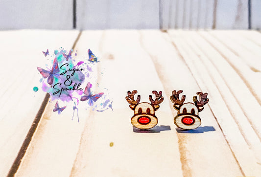 Wood Reindeer Stud